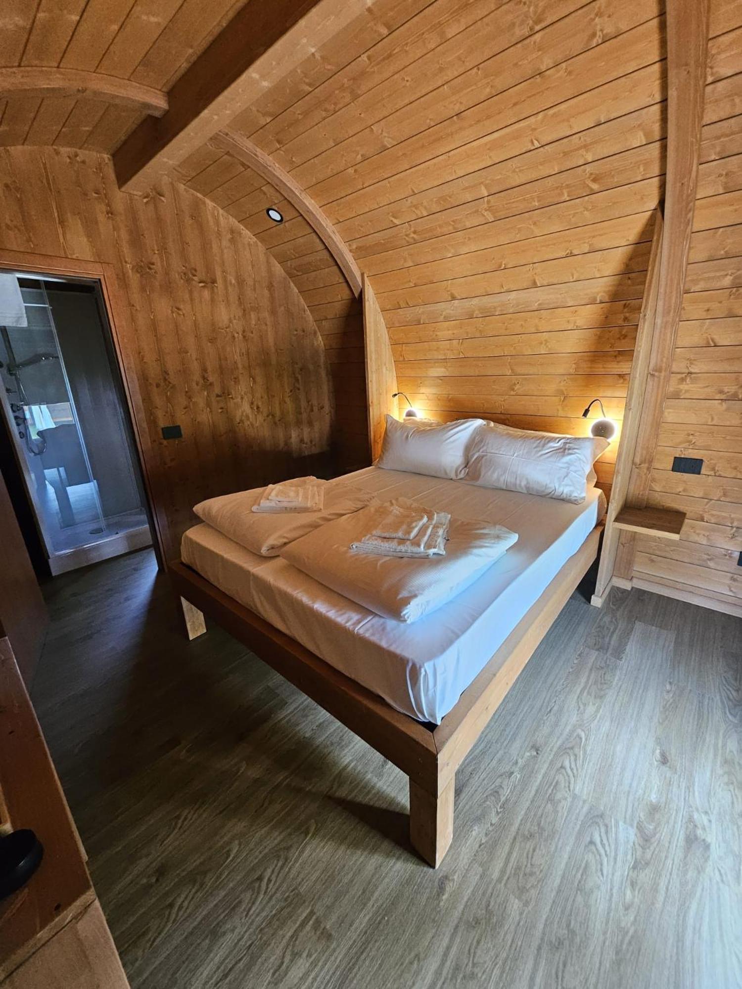 Vicolungo Glamour Lodge & Spa - Free Spa Hot Tub E Sauna ภายนอก รูปภาพ