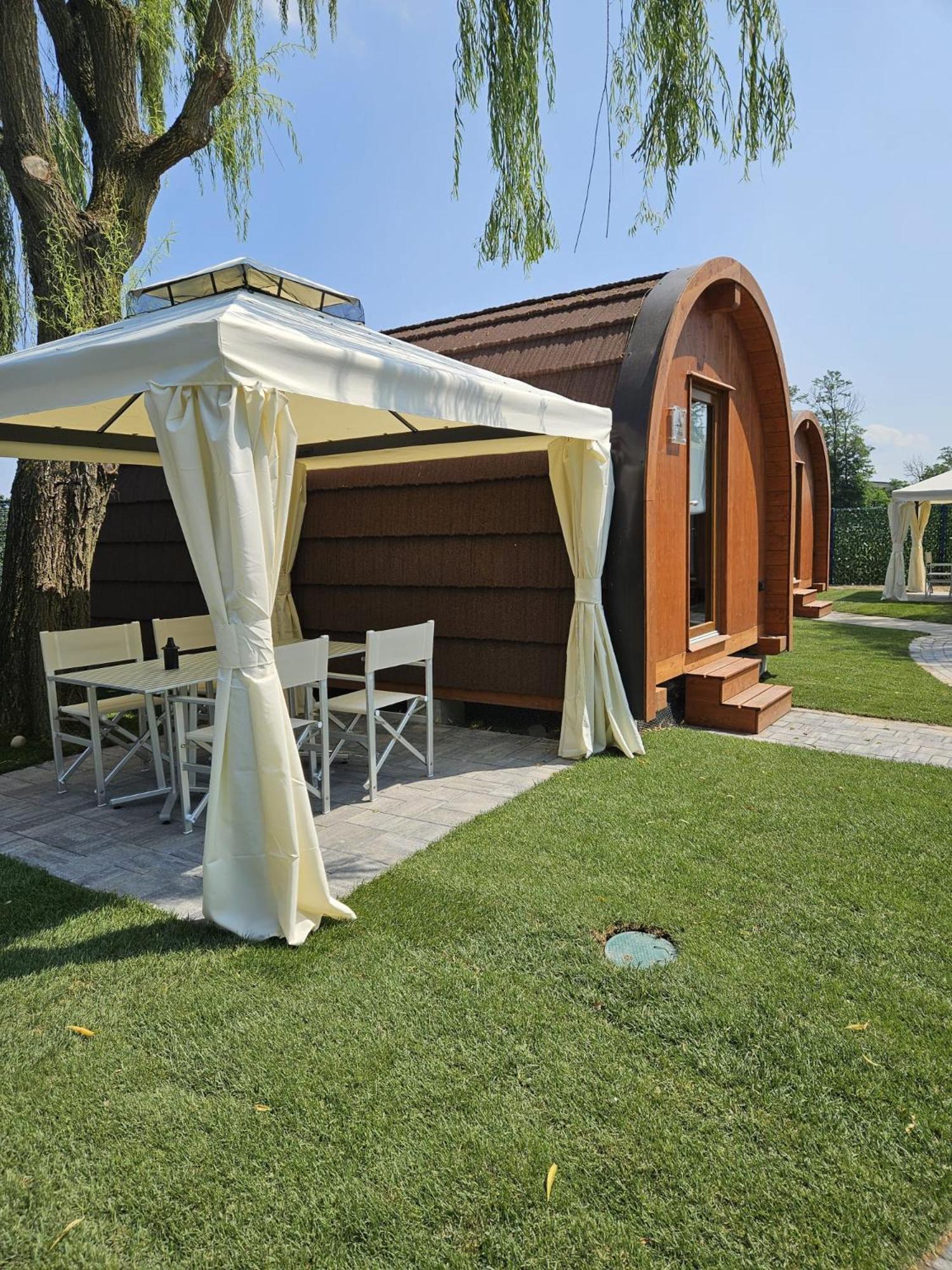 Vicolungo Glamour Lodge & Spa - Free Spa Hot Tub E Sauna ภายนอก รูปภาพ