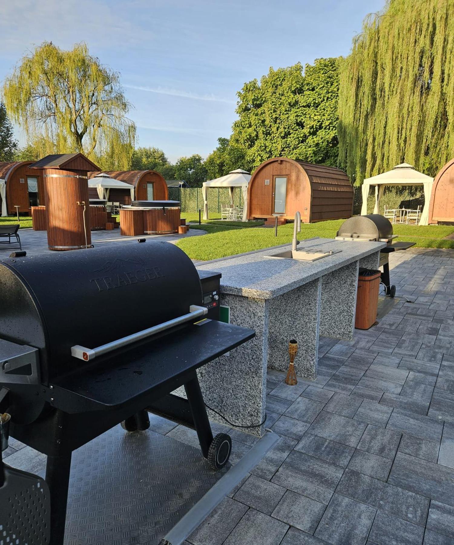 Vicolungo Glamour Lodge & Spa - Free Spa Hot Tub E Sauna ภายนอก รูปภาพ